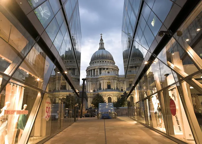 Tower Bridge Rainbow Suites London