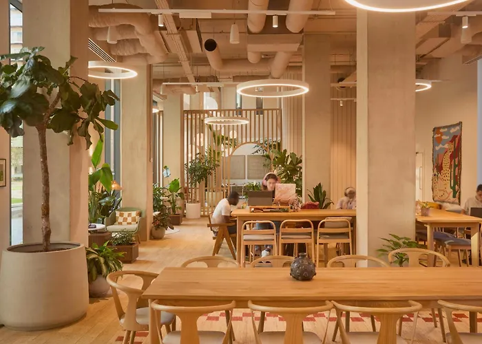 Ark Canary Wharf London